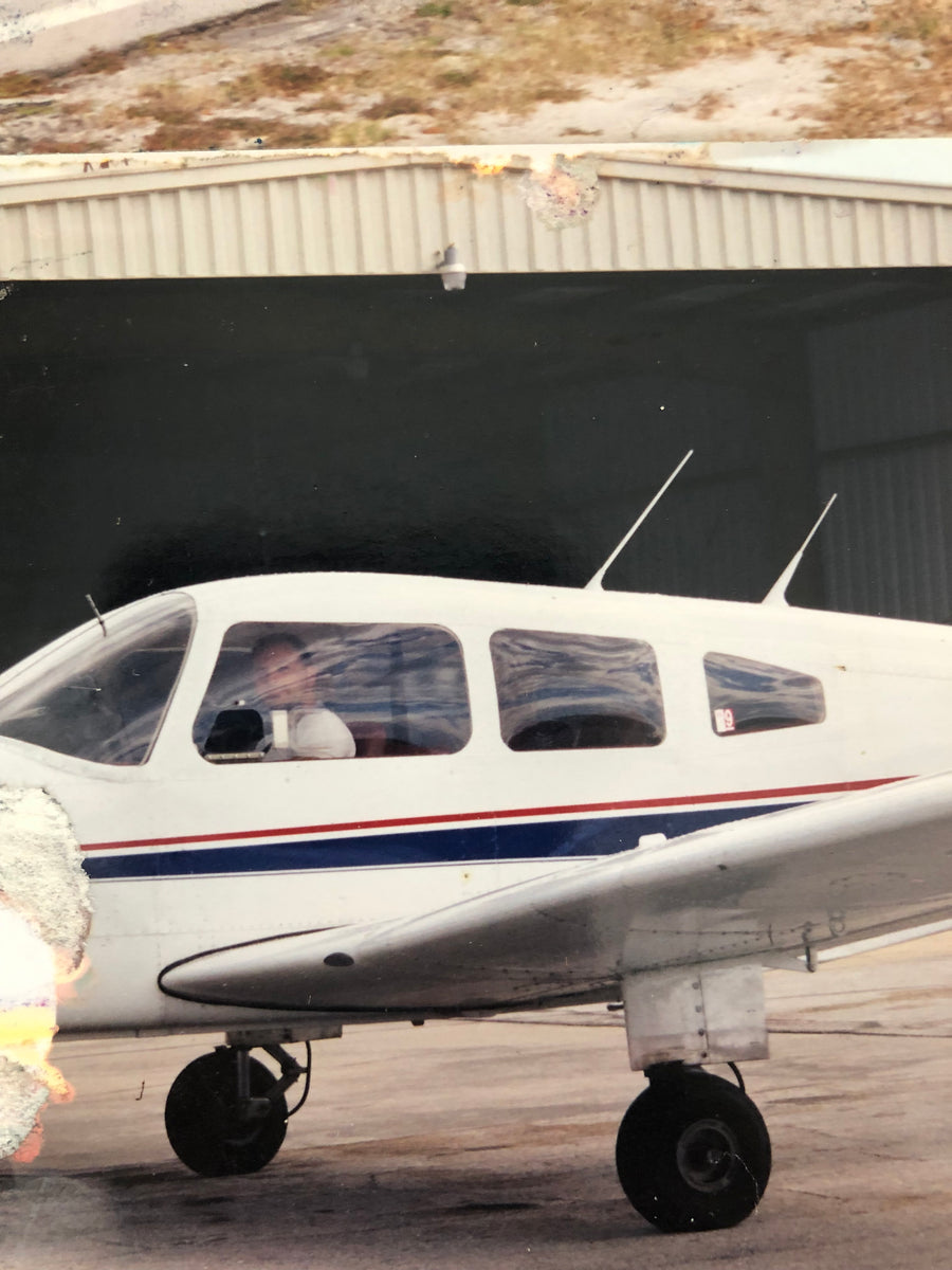 VIEW THE HANGAR